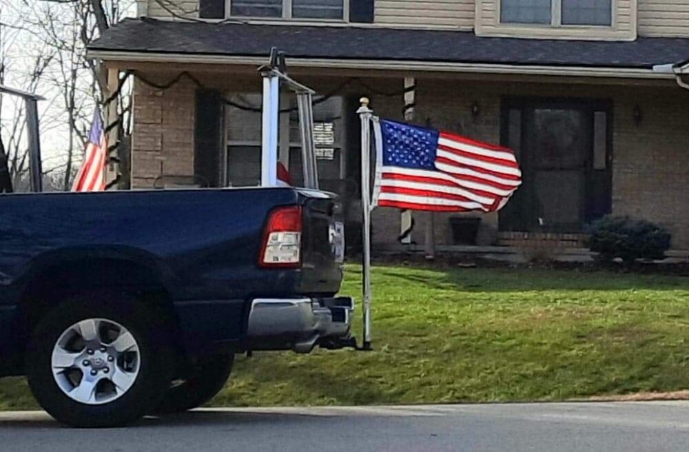 Truck Flag Hitch
